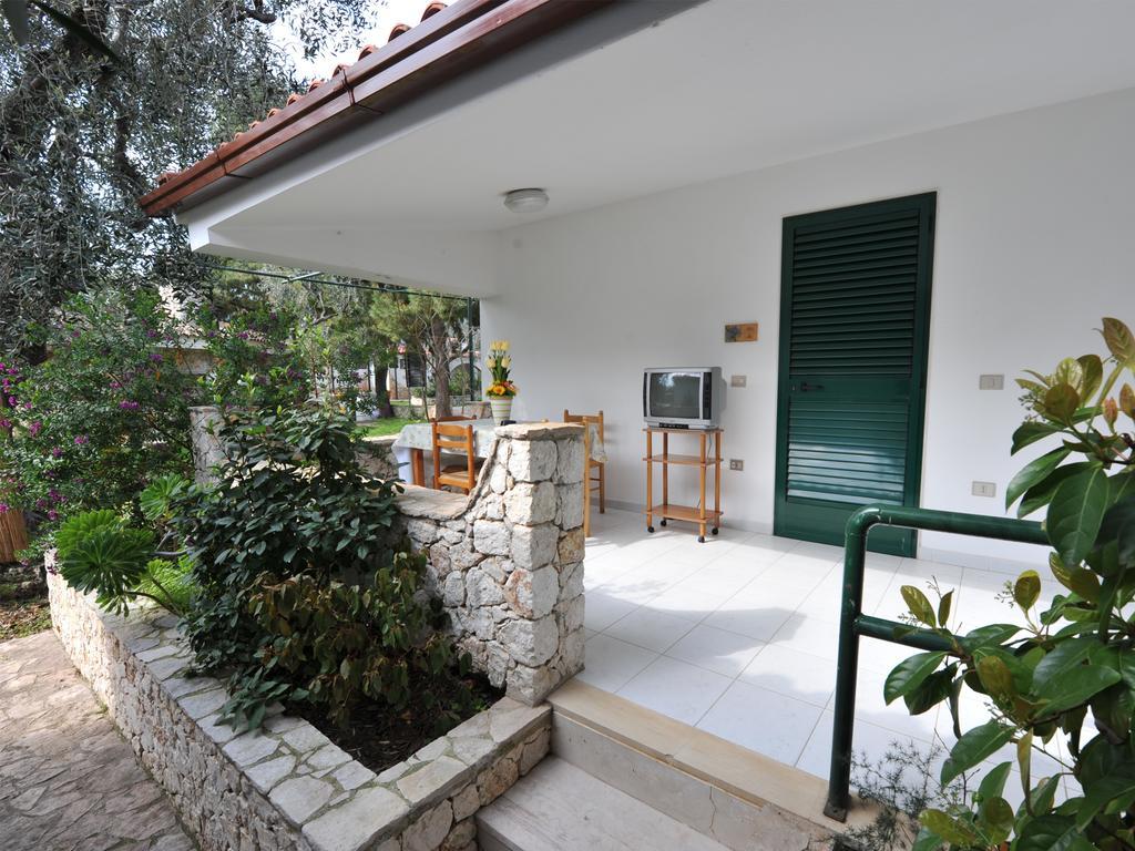 Camping Village Degli Ulivi マッティナータ 部屋 写真